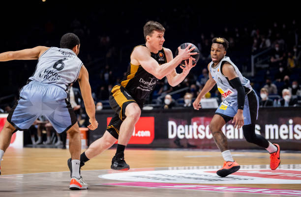 秀球员的贡 秀球员的贡