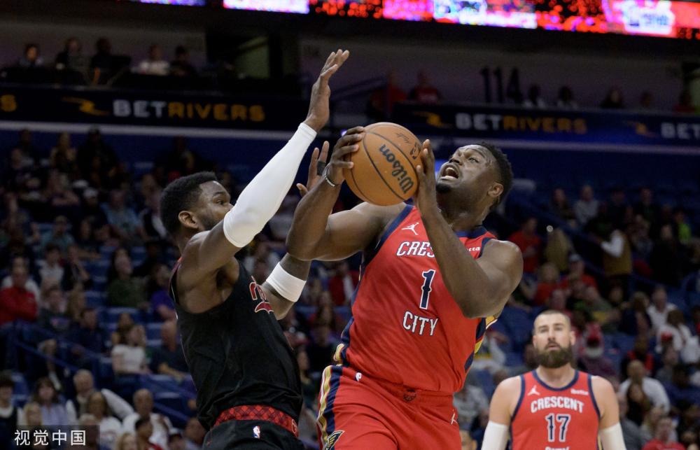 在两个队伍 在两个队伍