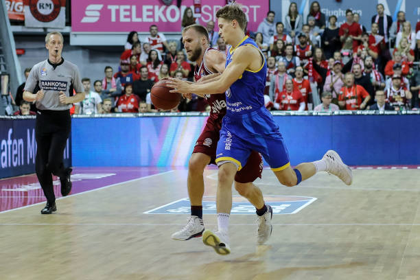 楚地表明 楚地表明